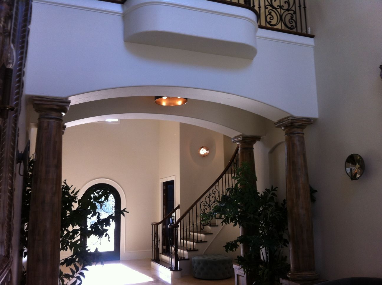 Gallery Images : Mid City Painting